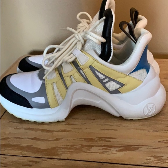 Louis Vuitton Archlight size 7 (37) - Picture 6 of 6
